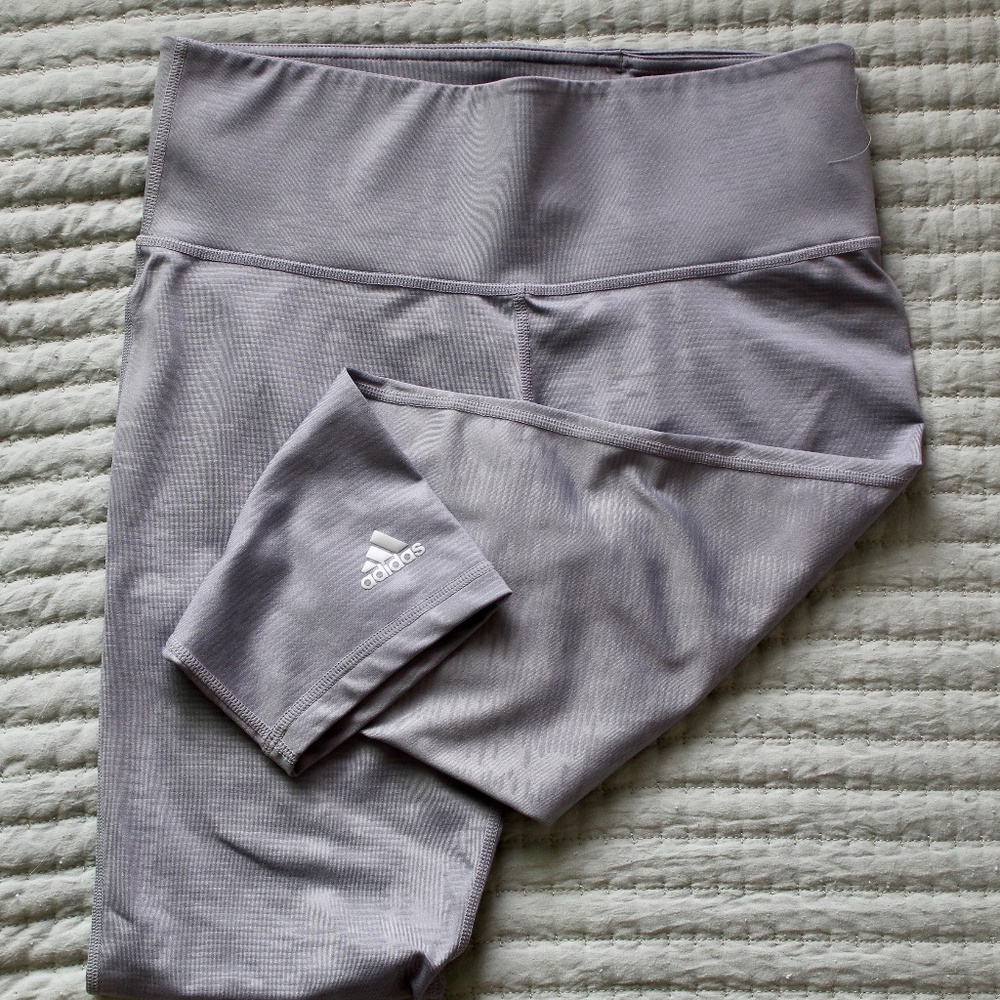 Silver Gray Wide Waist Athletic Capris